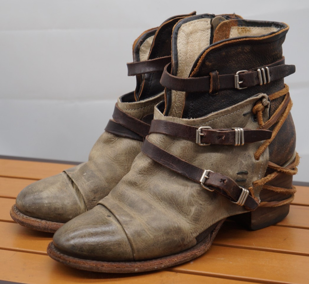 Freebird Crue ankle boots Size 8